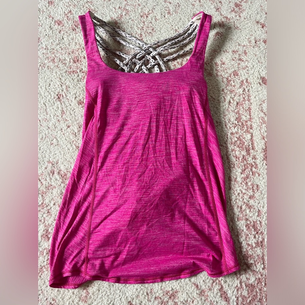 open back lululemon tank top